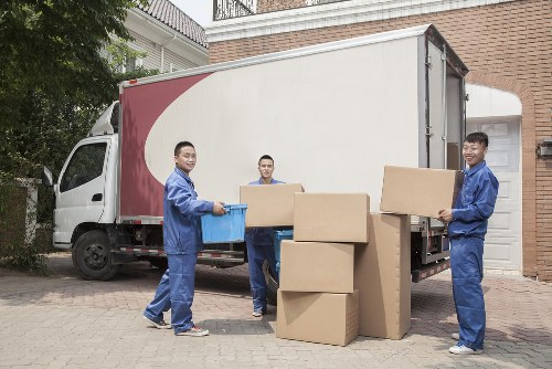 Organised commercial storage for stocks and equipment in Shacklewell