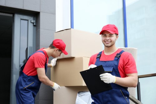 Professional removals and storage services in Shacklewell for homes and businesses