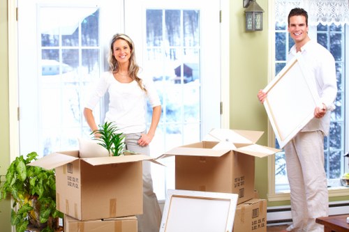 Local packing services in Shacklewell for homes and businesses